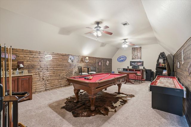 657 Hidden Lakes Boulevard, Gunter, TX 75058