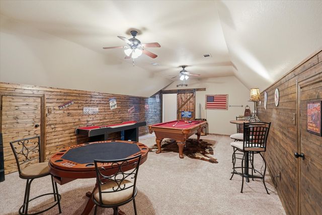 657 Hidden Lakes Boulevard, Gunter, TX 75058