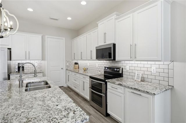 3344 Pilot CIR, Naples, FL 34120