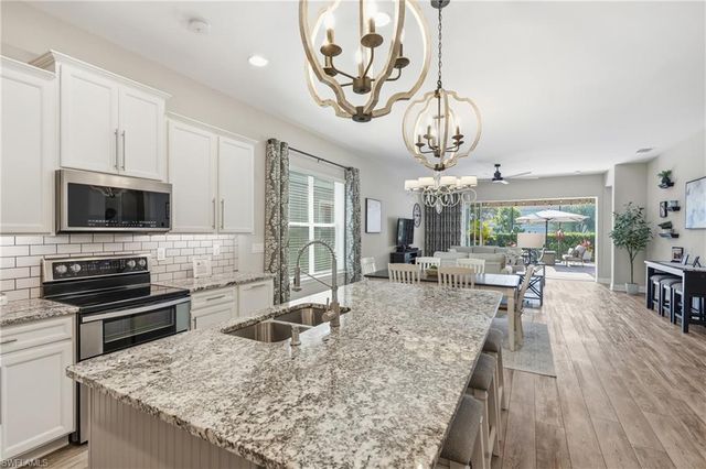 3344 Pilot CIR, Naples, FL 34120