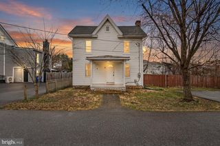 4 PENNSYLVANIA DR, Walkersville, MD 21793