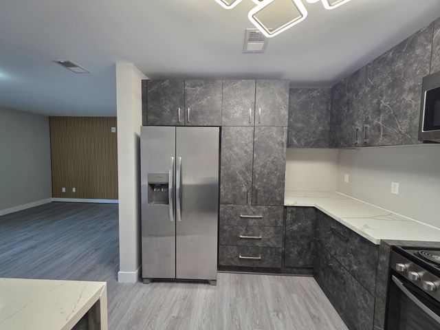 543 Peachers Mill Rd, Clarksville, TN 37042