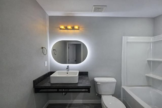 543 Peachers Mill Rd, Clarksville, TN 37042