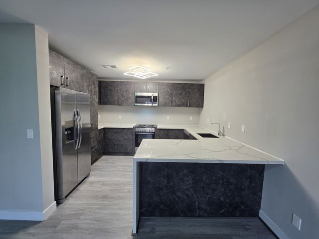 543 Peachers Mill Rd, Clarksville, TN 37042