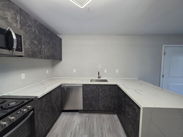 543 Peachers Mill Rd, Clarksville, TN 37042