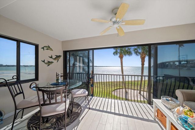 825 S GULFVIEW BOULEVARD 202, Clearwater Beach, FL 33767