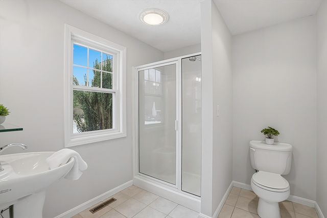 4 Donna Pass, Hopkinton, MA 01748