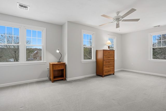 4 Donna Pass, Hopkinton, MA 01748