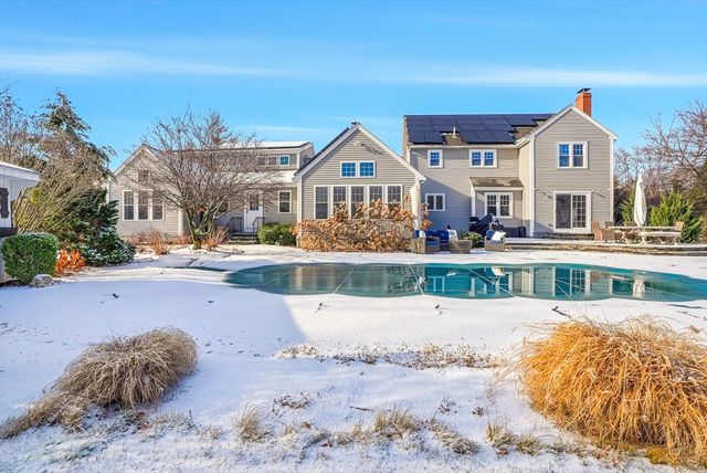 4 Donna Pass, Hopkinton, MA 01748