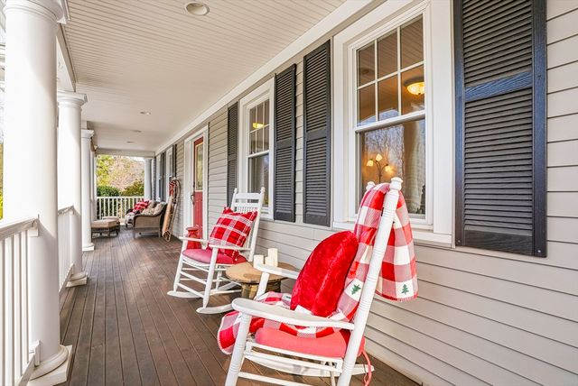 4 Donna Pass, Hopkinton, MA 01748