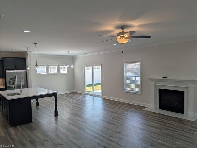 106 Kyndall Run Drive 42, Lexington, NC 27295