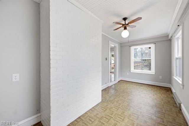 144 Algonquin RD, Hampton, VA 23661