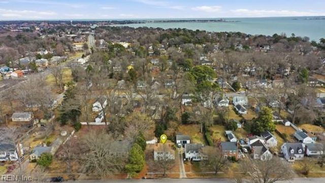 144 Algonquin RD, Hampton, VA 23661