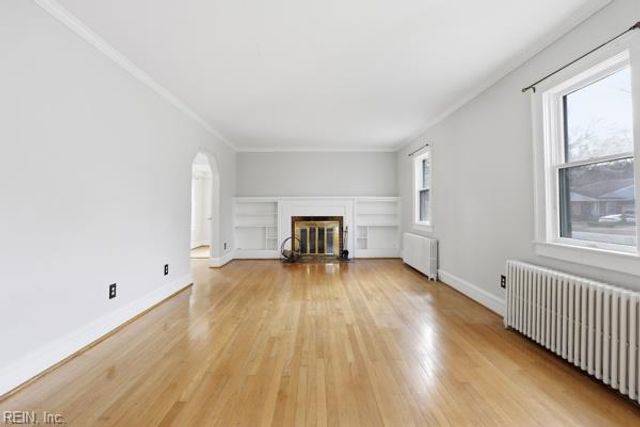 144 Algonquin RD, Hampton, VA 23661