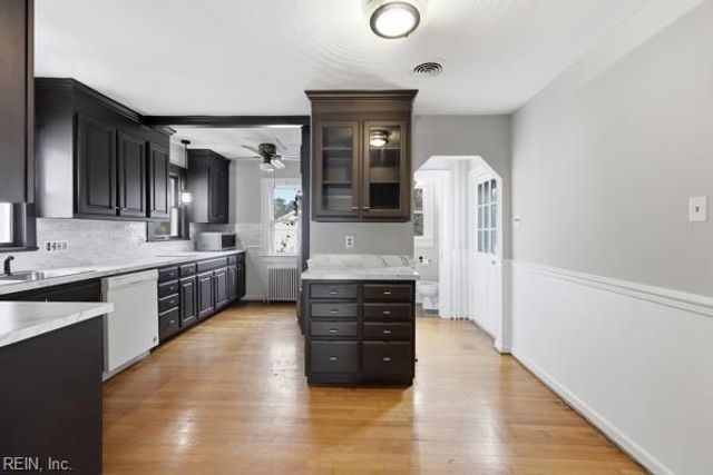 144 Algonquin RD, Hampton, VA 23661