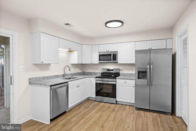 194 FARRELL LN, Fredericksburg, VA 22401