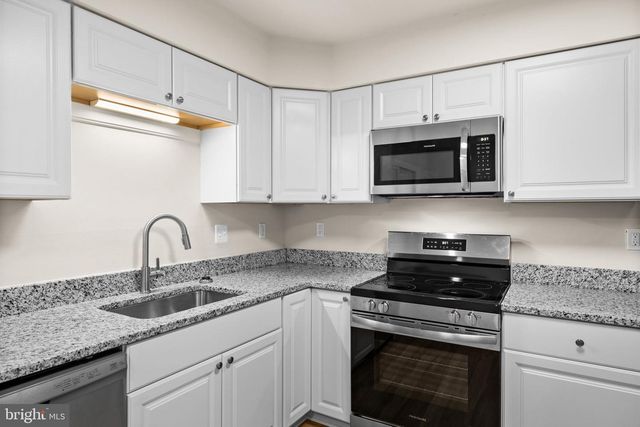 194 FARRELL LN, Fredericksburg, VA 22401