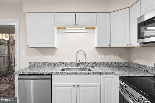 194 FARRELL LN, Fredericksburg, VA 22401