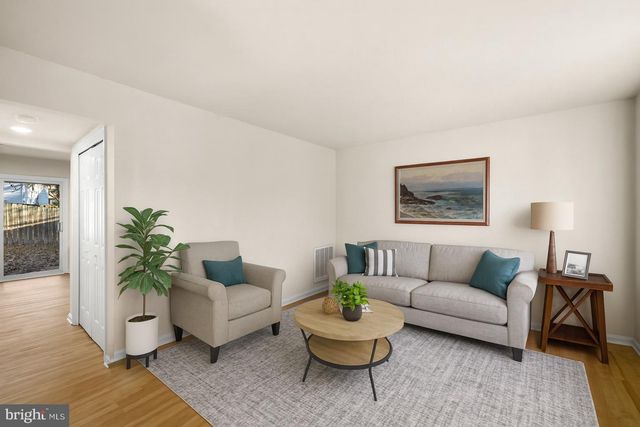 194 FARRELL LN, Fredericksburg, VA 22401