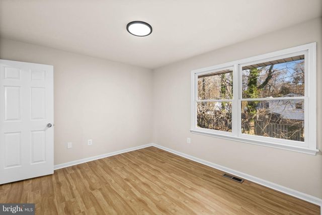 194 FARRELL LN, Fredericksburg, VA 22401