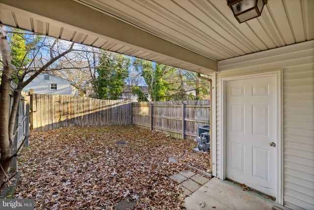 194 FARRELL LN, Fredericksburg, VA 22401