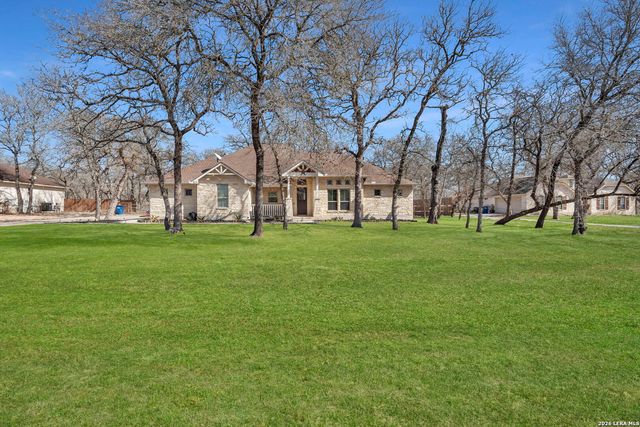 524 Jacobs, La Vernia, TX 78121