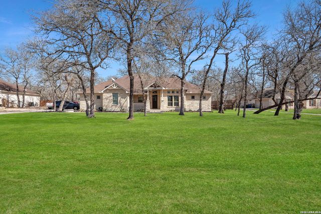 524 Jacobs, La Vernia, TX 78121