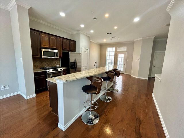 15826 Quorum Drive, Addison, TX 75001