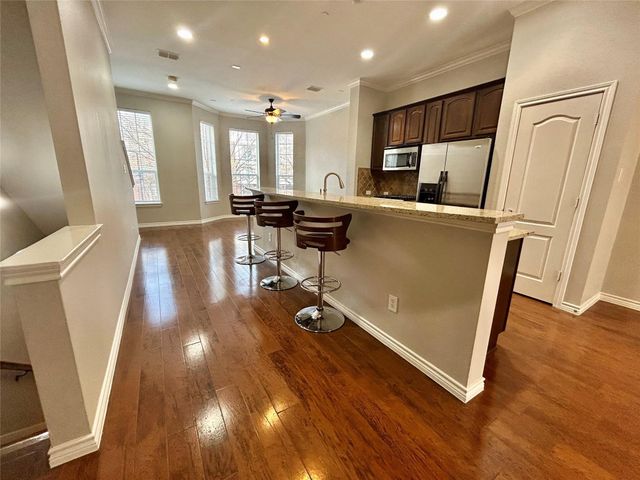 15826 Quorum Drive, Addison, TX 75001