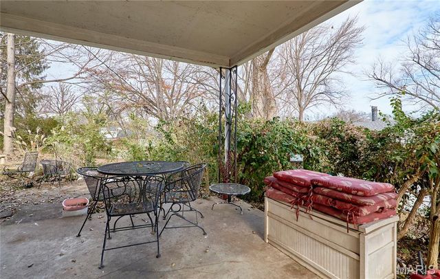 917 Hawthorn Avenue, St Charles, MO 63301