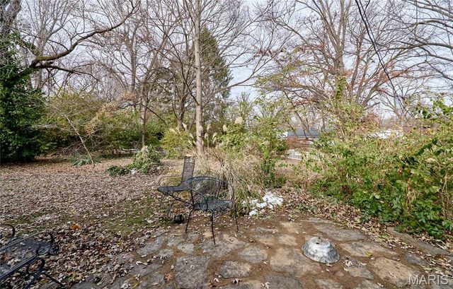 917 Hawthorn Avenue, St Charles, MO 63301