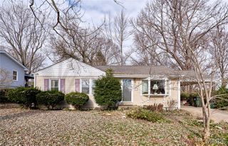 917 Hawthorn Avenue, St Charles, MO 63301
