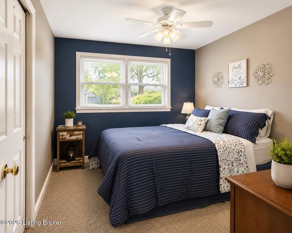 10220 Starlight Way, Louisville, KY 40272