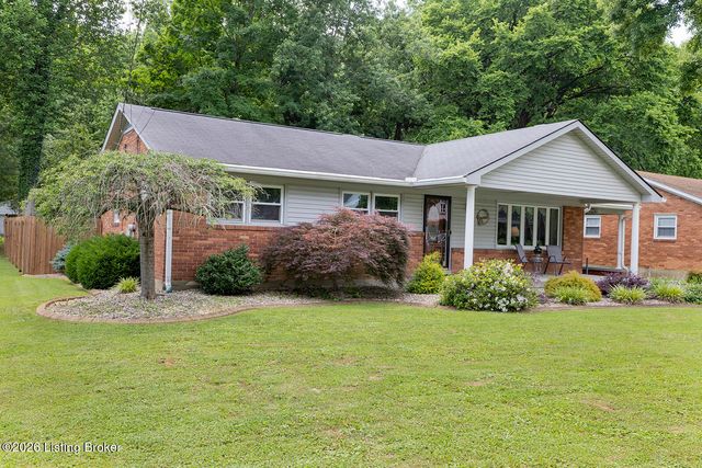 10220 Starlight Way, Louisville, KY 40272