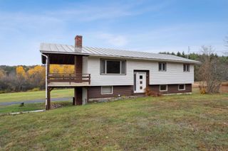 1084 South Randolph Road, Randolph, VT 05060