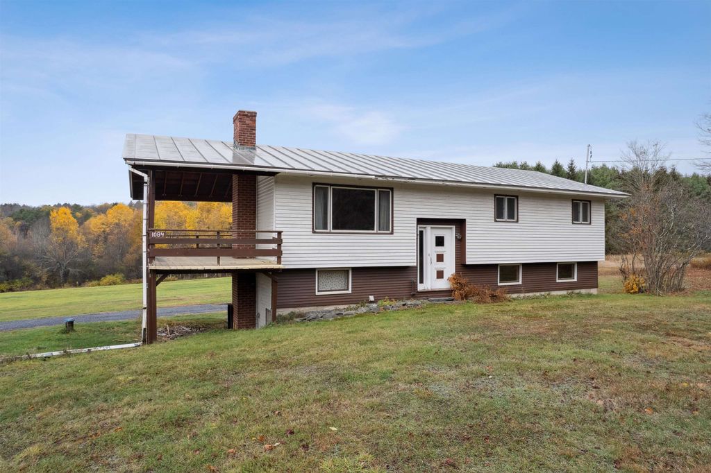 1084 South Randolph Road, Randolph, VT 05060