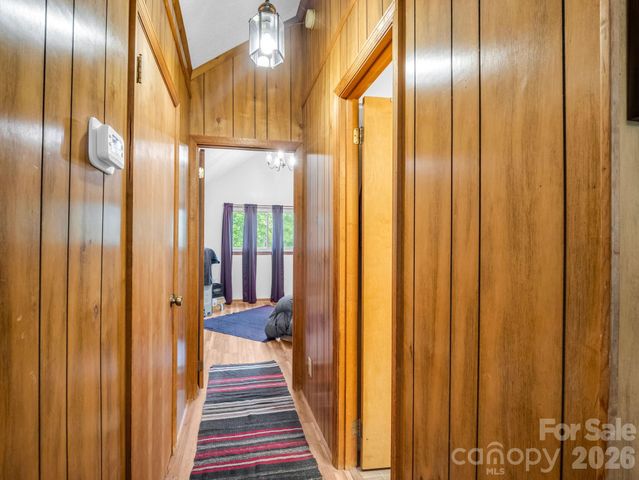 90 Mcentire Road, Tryon, NC 28782