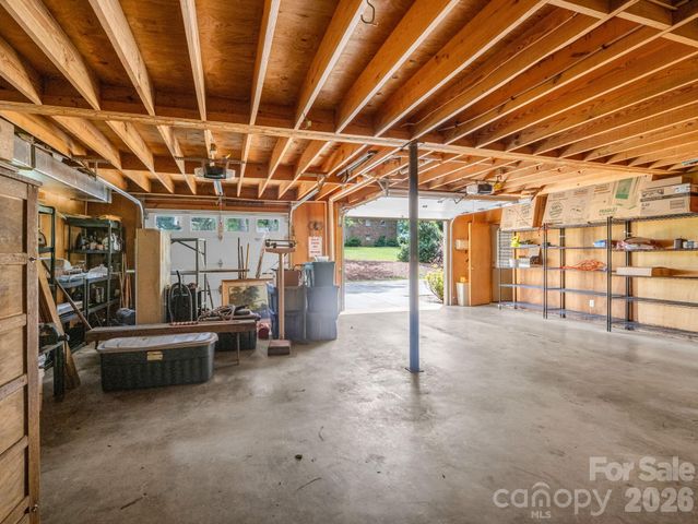 90 Mcentire Road, Tryon, NC 28782