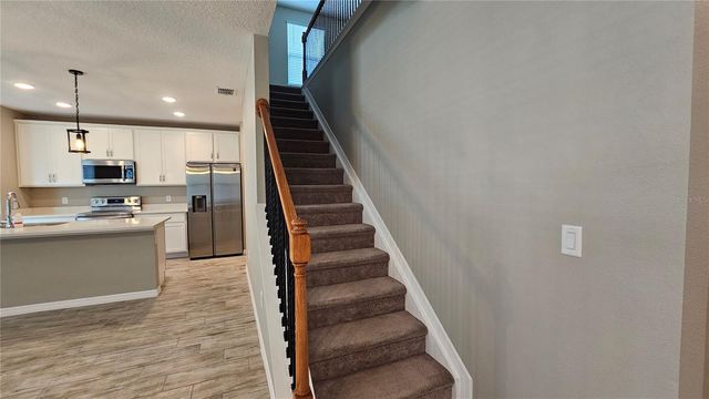 1921 BELL CREEK LOOP, Fruitland Park, FL 34731
