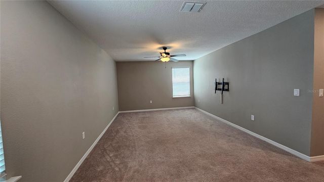 1921 BELL CREEK LOOP, Fruitland Park, FL 34731