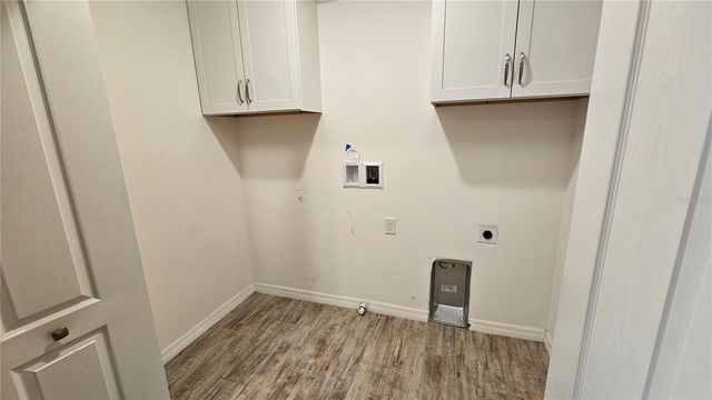 1921 BELL CREEK LOOP, Fruitland Park, FL 34731