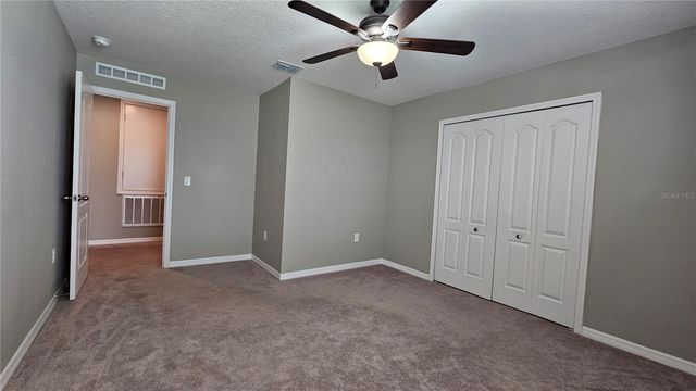 1921 BELL CREEK LOOP, Fruitland Park, FL 34731
