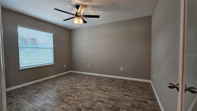 1921 BELL CREEK LOOP, Fruitland Park, FL 34731