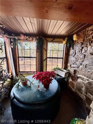 17425 Potts Road, Charleston, AR 72933