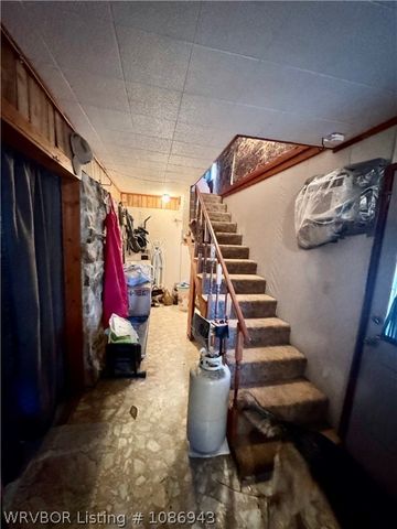 17425 Potts Road, Charleston, AR 72933