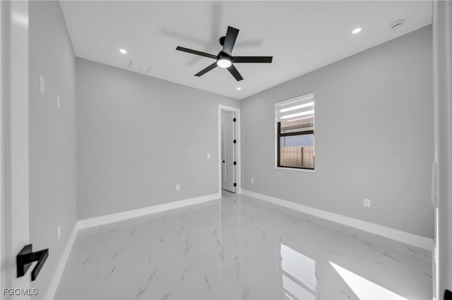 921 NW 8th TER, Cape Coral, FL 33993