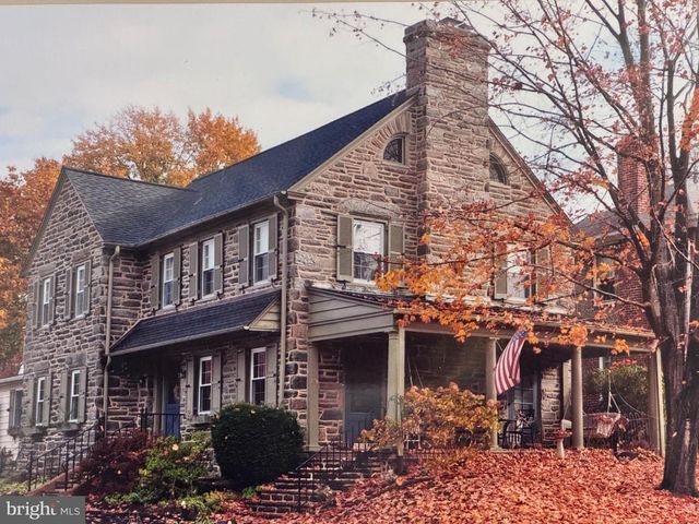 106 MONTGOMERY AVE, Erdenheim, PA 19038