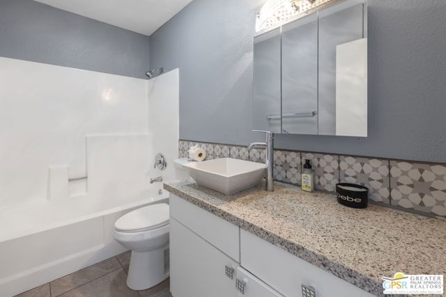 66735 12th Street A5, Desert Hot Springs, CA 92240