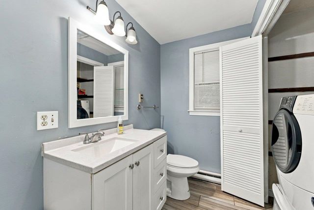 27 Hampshire Drive, Derry, NH 03038