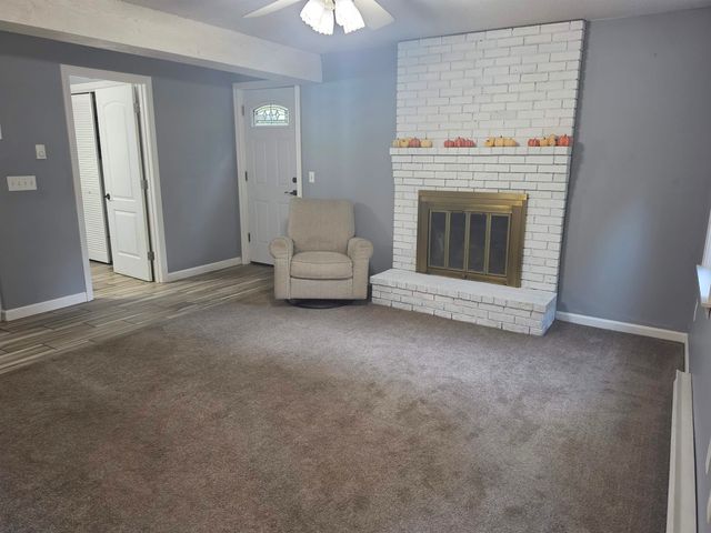 27 Hampshire Drive, Derry, NH 03038